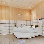 Nyaraló Tord - 350m From The Sea By Interhome *