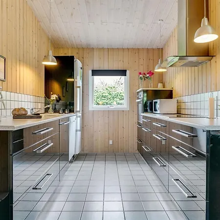 Tord - 350m From The Sea By Interhome Børkop