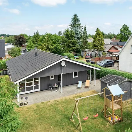 펜션 Tord - 350m From The Sea By Interhome *