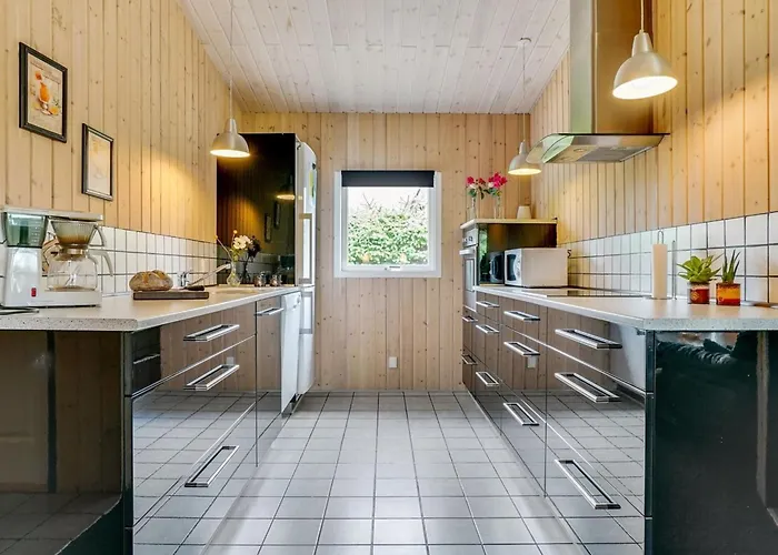 Tord - 350m From The Sea By Interhome Børkop